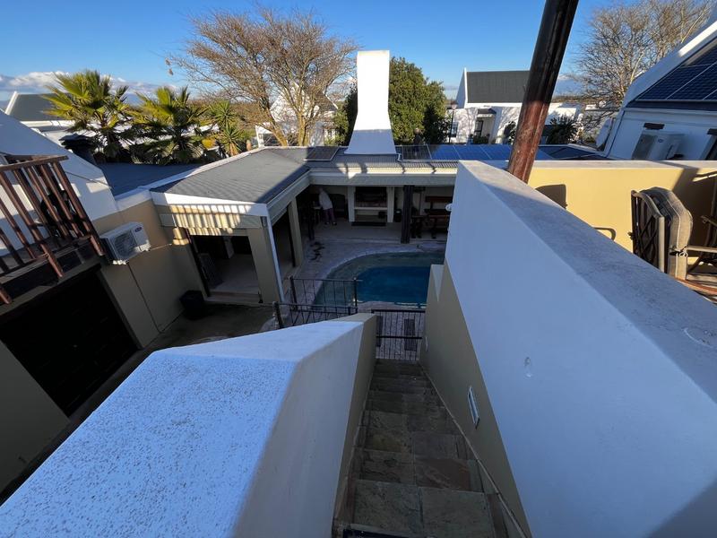 4 Bedroom Property for Sale in Dwarskersbos Western Cape